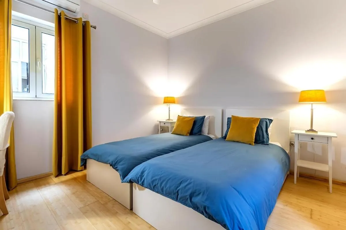 Sliemaluxurycharm Sea-Side Pool Table Apartment Malta